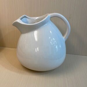 Roseville Ohio White Pitcher—Substantial Weight—Great Shape & Feel—Excl. Cond.
